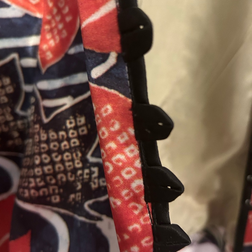 Luxurious jacket - Picture 2 of 3